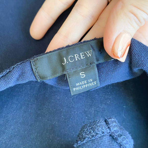 J. CREW Women's Navy Tie Back/Keyhole Back Mariner Three Quarter Sleeve Tee sz S - Picture 11 of 11
